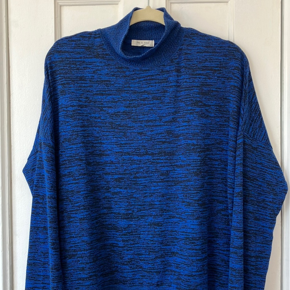 Rag and Bone XL Blue and Black Mock Turtleneck